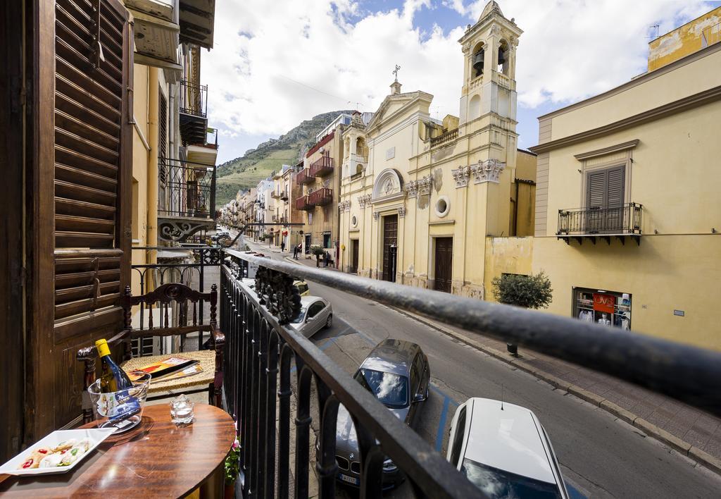 Agli Affreschi Hotel Castellammare del Golfo Exterior photo